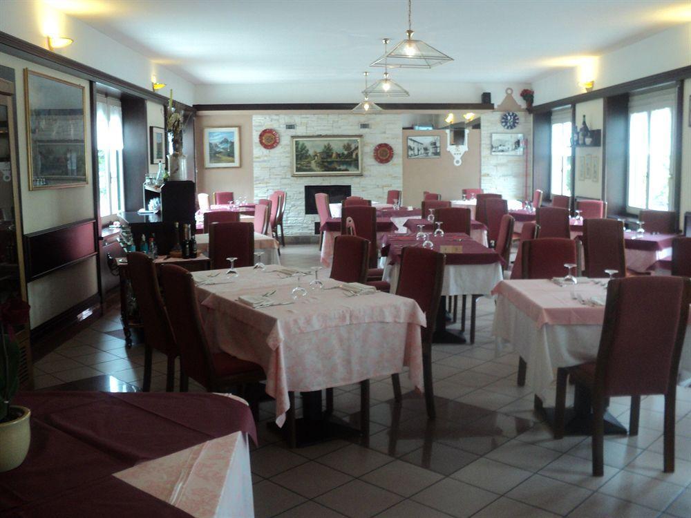 Cremeno Albergo Del Cacciatore מראה חיצוני תמונה