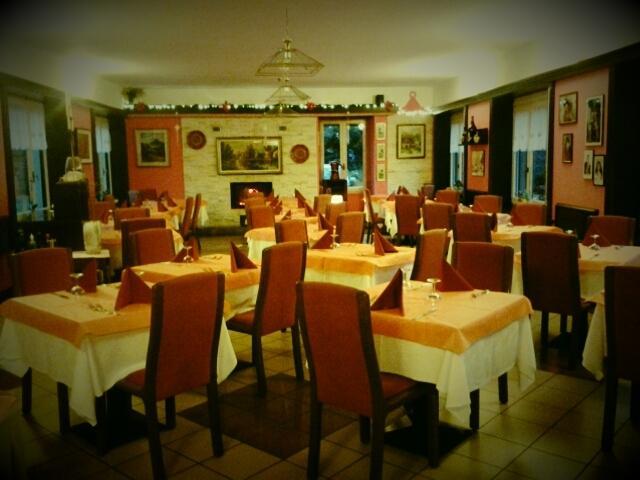Cremeno Albergo Del Cacciatore מראה חיצוני תמונה